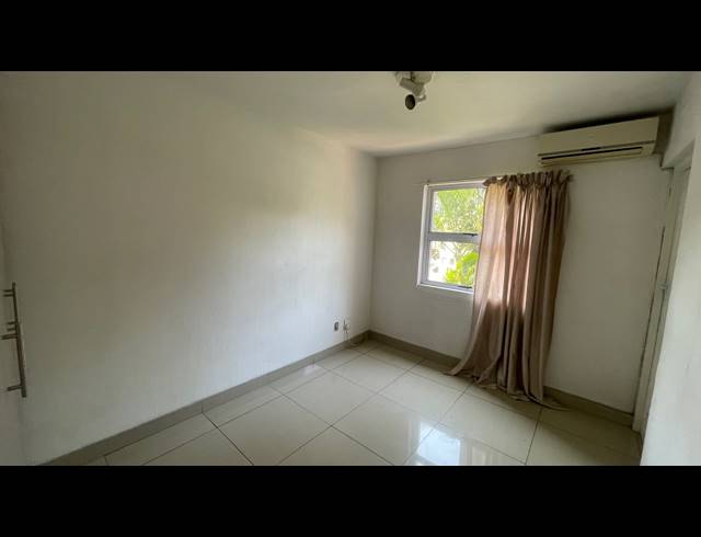 2 BEDROOM APARTMENT FOR SALE IN ESSENWOOD